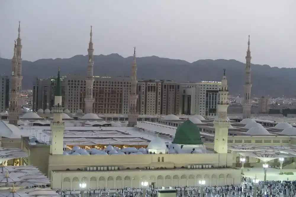 Umrah journeys — 2